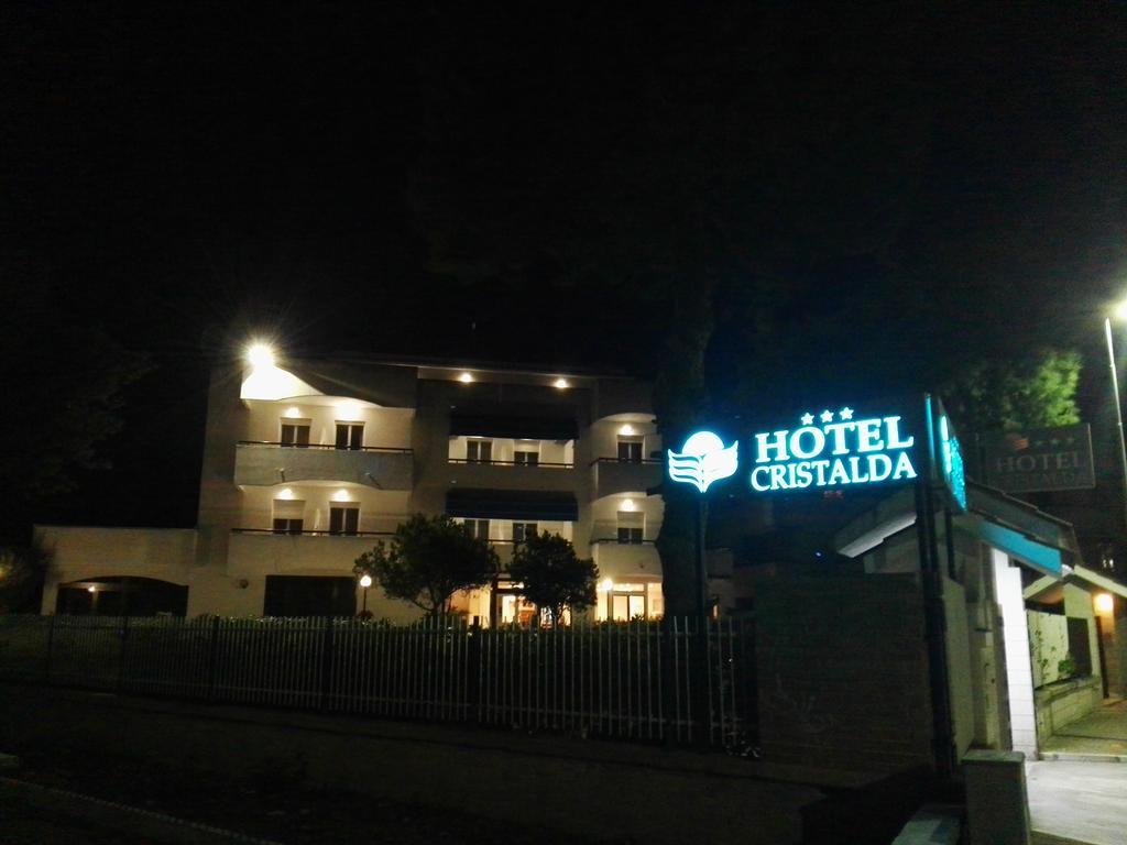 Hotel Cristalda Vieste Zewnętrze zdjęcie